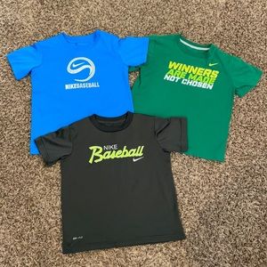 Boys size 6/7 Nike Shirts
